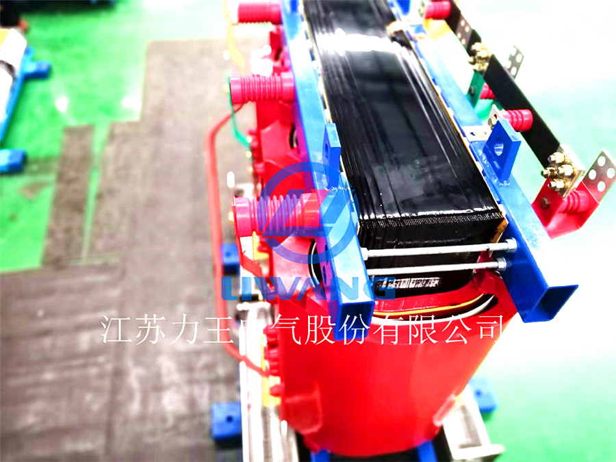 杭州箱式变压器后备维护动作的缘由及处置